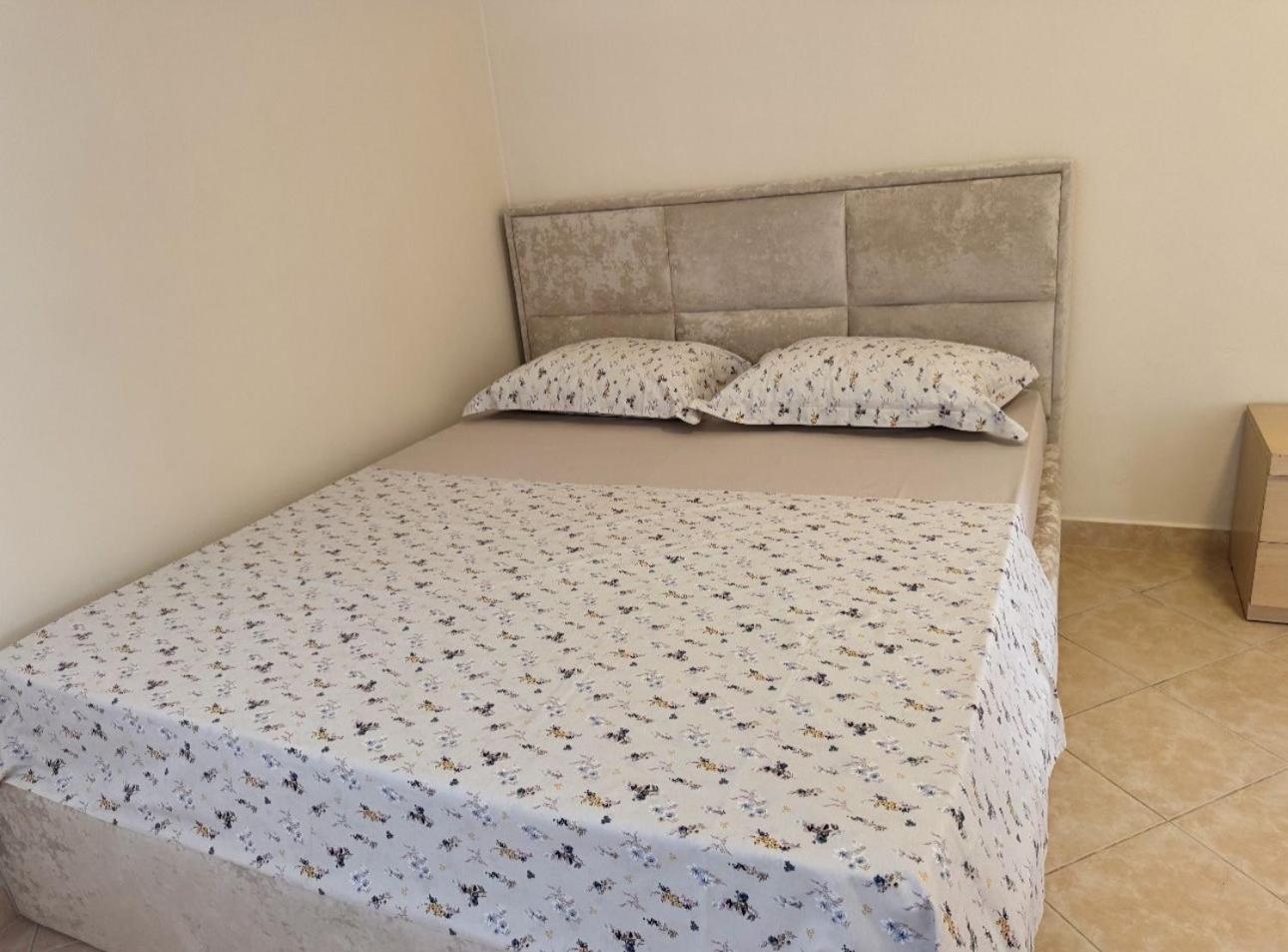 Sea & Gardenview Apartments Durrës Eksteriør bilde