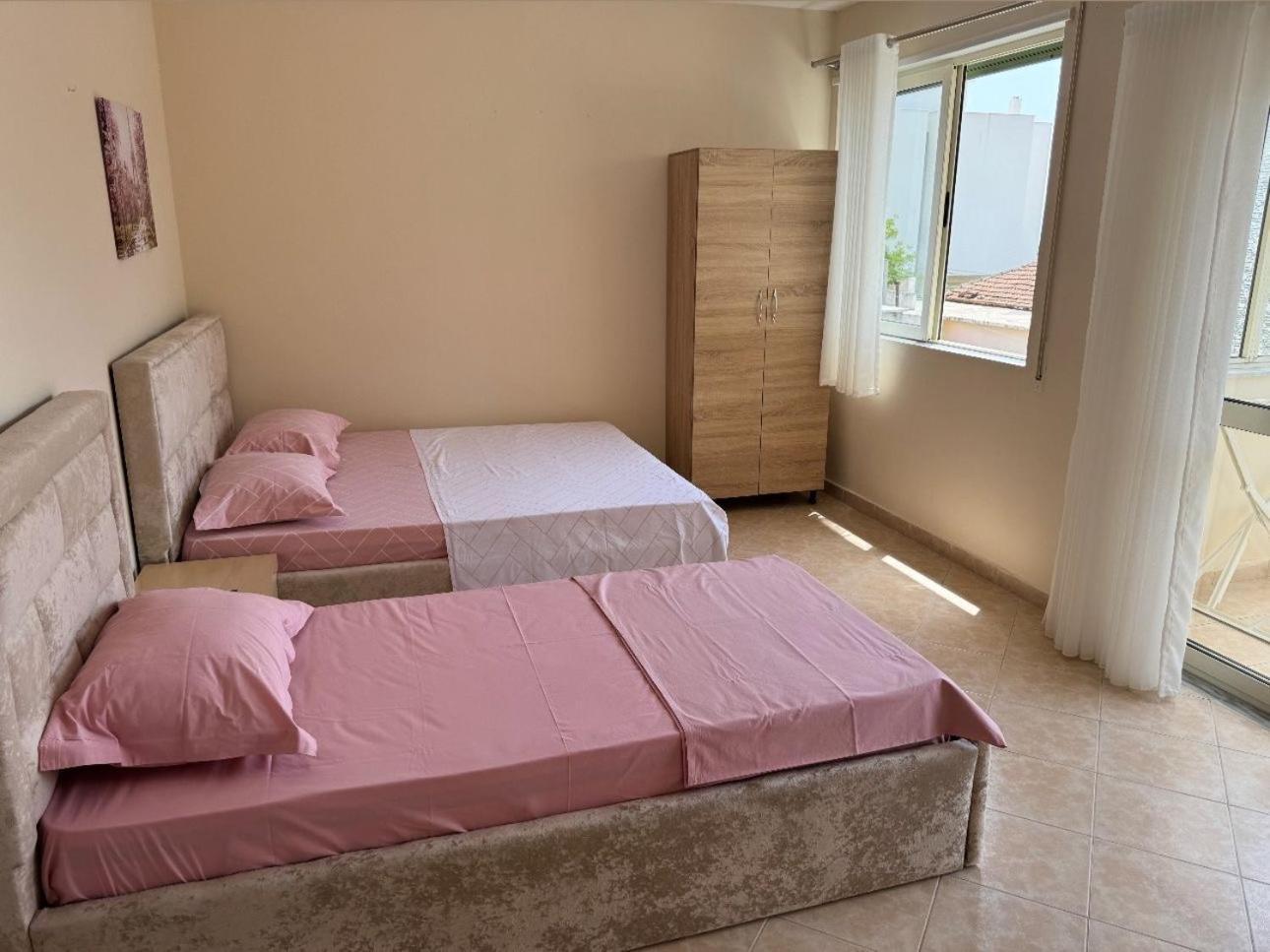 Sea & Gardenview Apartments Durrës Eksteriør bilde