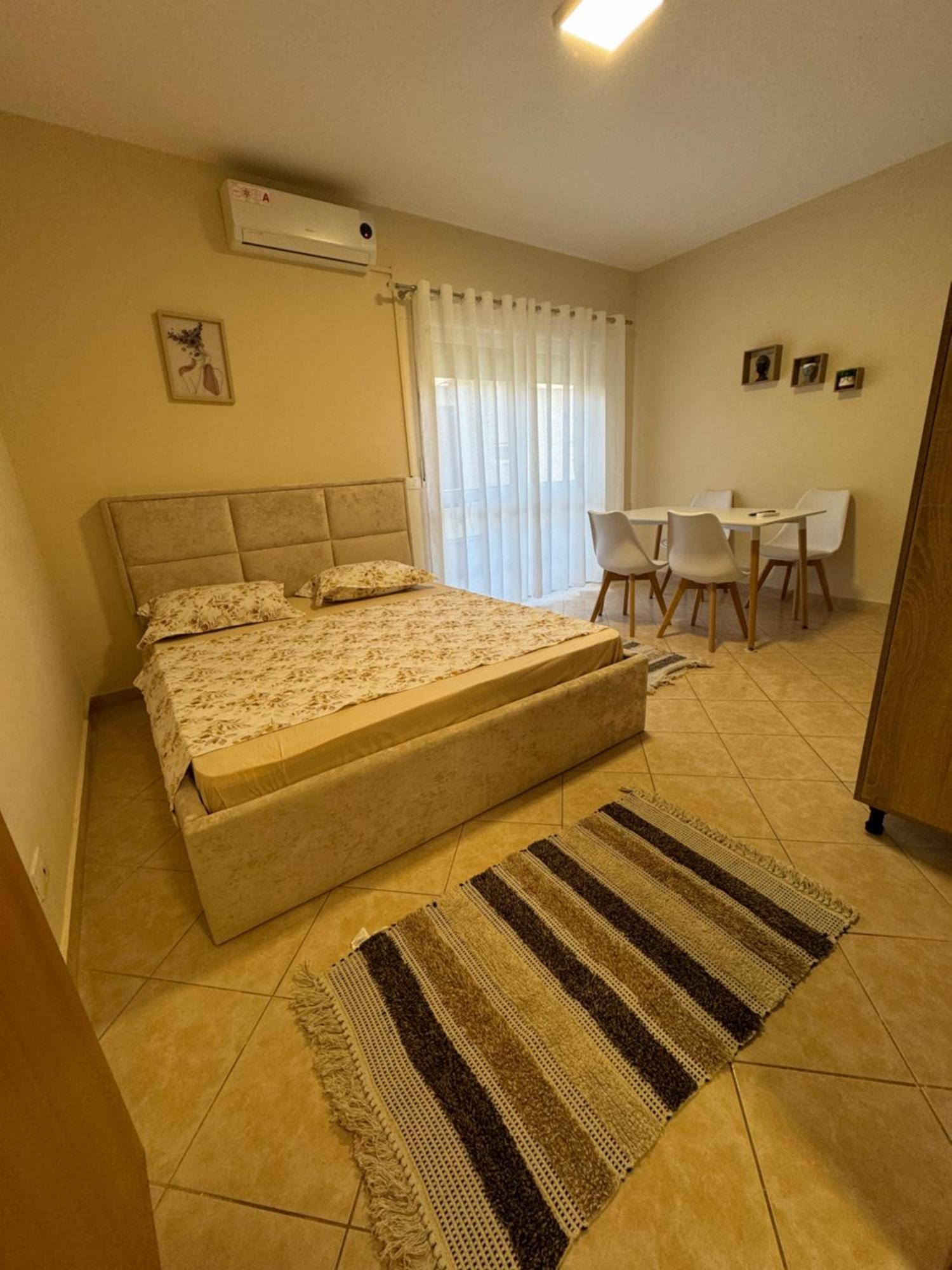 Sea & Gardenview Apartments Durrës Eksteriør bilde