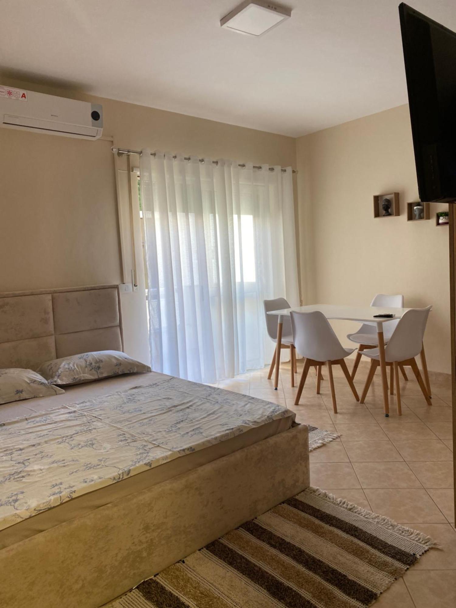 Sea & Gardenview Apartments Durrës Eksteriør bilde